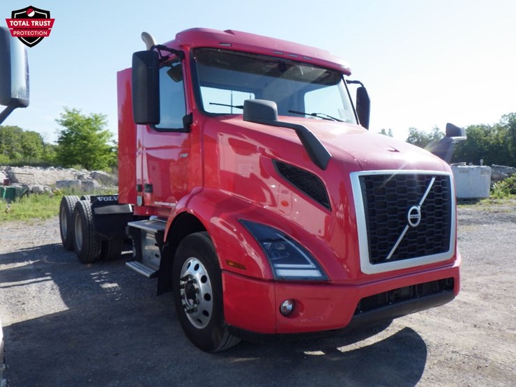 2021-volvo-vnr640-image-3