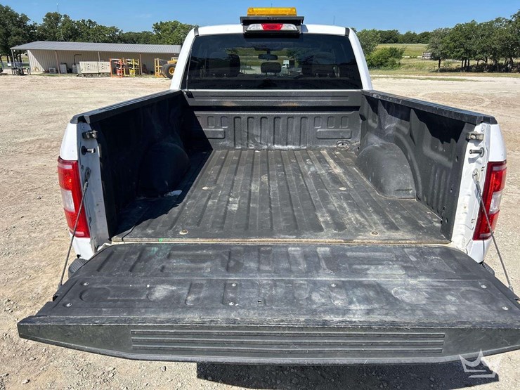 2019-ford-f150-image-21