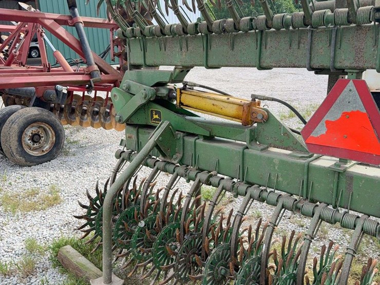 john-deere-400-image-6