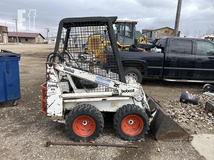 bobcat-371-image-2