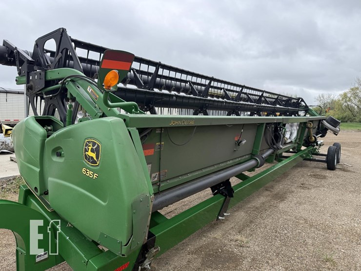 john-deere-635f-image-1