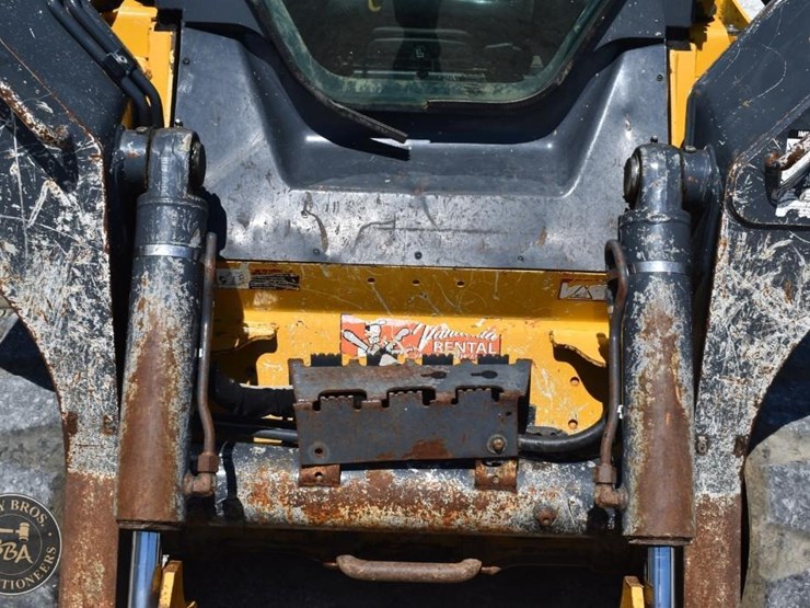 2019-deere-333g-image-20