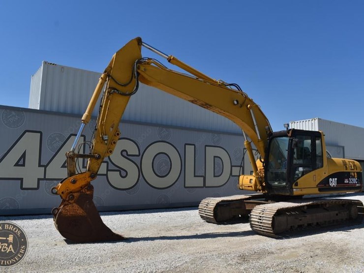2005-caterpillar-320cl-image-4