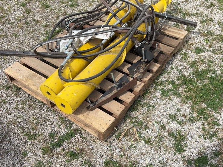 john-deere-608-image-2