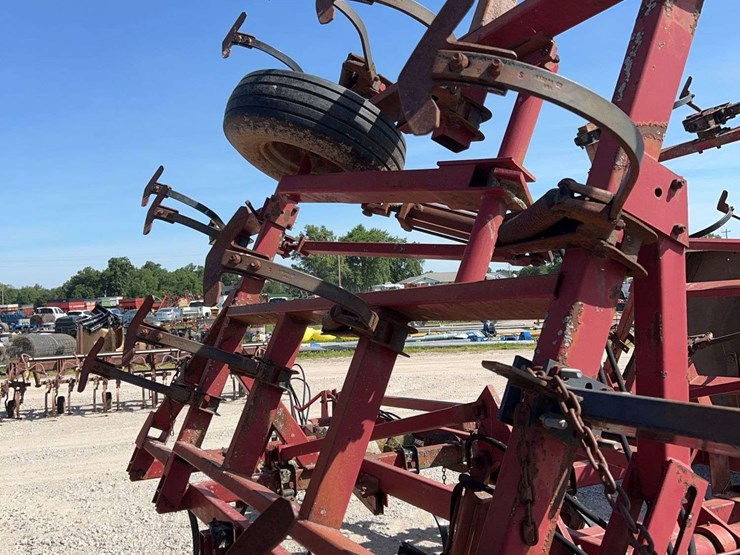 case-ih-4800-image-9