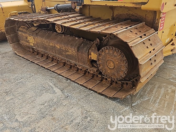 2016-caterpillar-d5k2-lgp-image-14