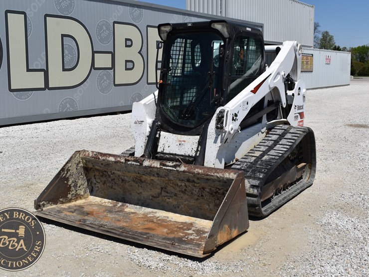 2020-bobcat-t650-image-33