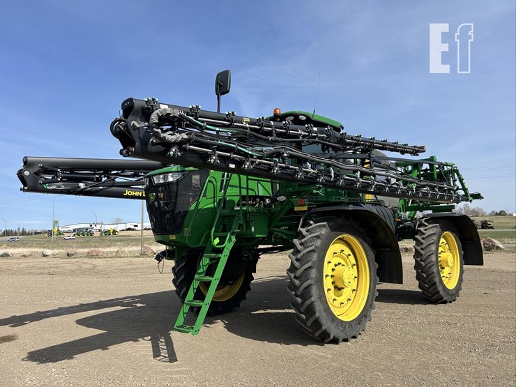 2020-john-deere-r4045-image-1