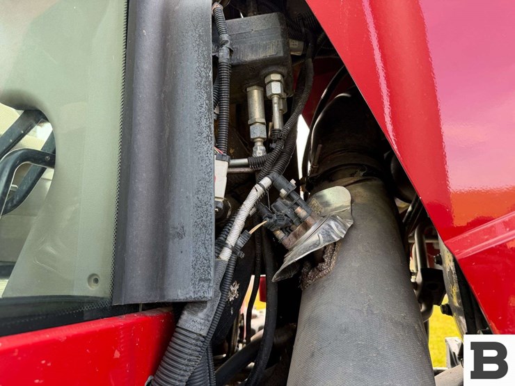 2013-case-ih-magnum-290-image-75