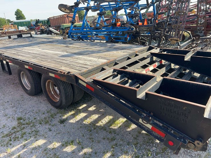 2011-sure-trac-pintle-hitch-trailer-with-rams,-twin-jacks,-st235/80r16-tires,-vin--5jwtu2523b1033735-image-9