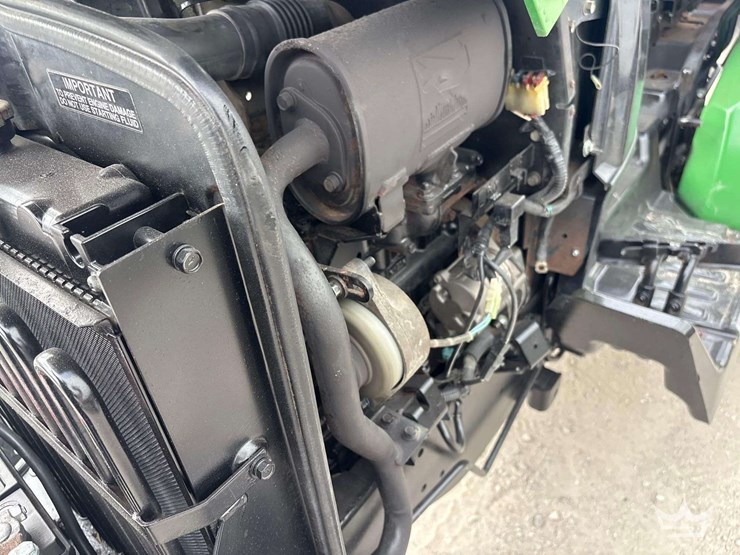 john-deere-2320-image-11