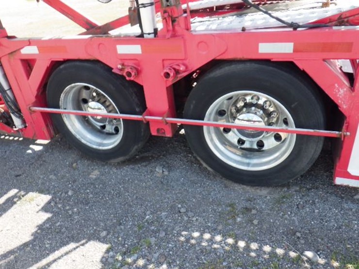 2015-peterbilt-389-image-13