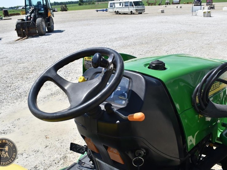 2007-john-deere-2320-image-35