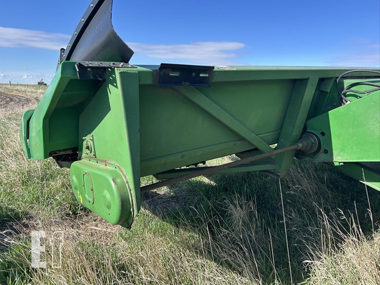 1982-john-deere-843-image-4
