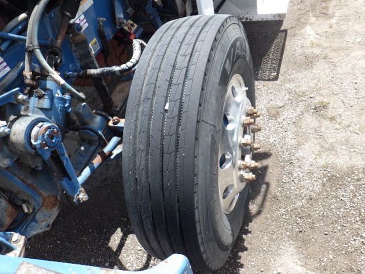 2012-peterbilt-367-image-24