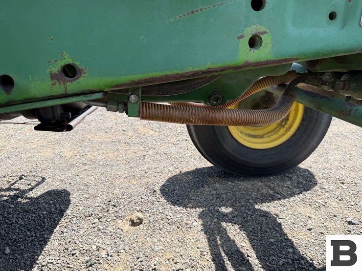 1997-john-deere-6400-image-37