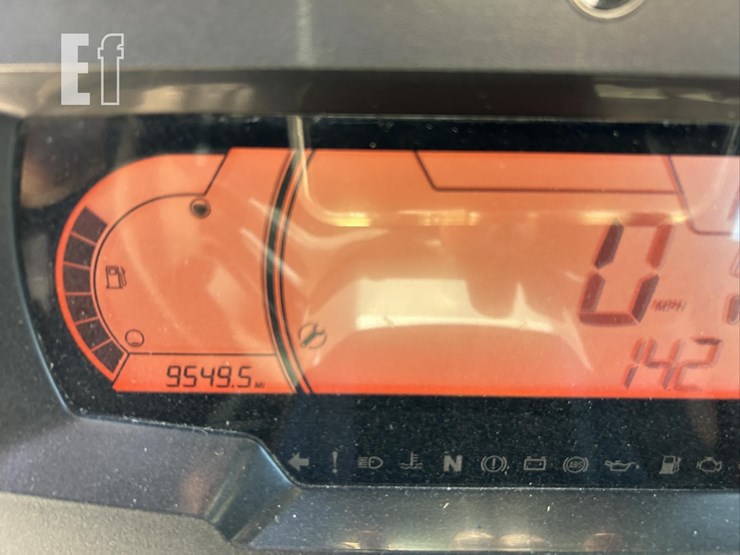 2021-can-am-defender-limited-cab-hd10-image-17