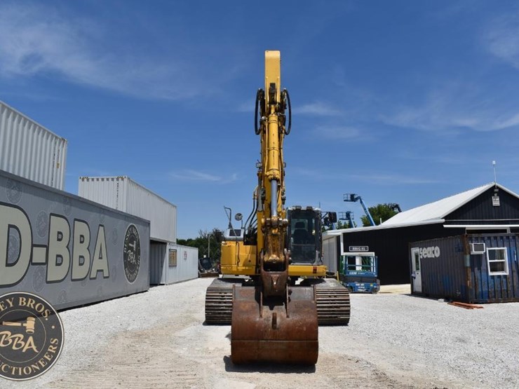 2015-komatsu-pc308us-lc-3e0-image-16
