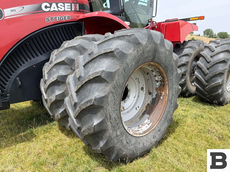 2013-case-ih-steiger-400-hd-image-15