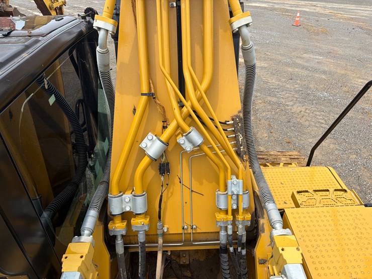 caterpillar-336-image-20