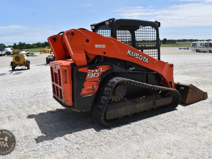 kubota-svl90-2-image-12