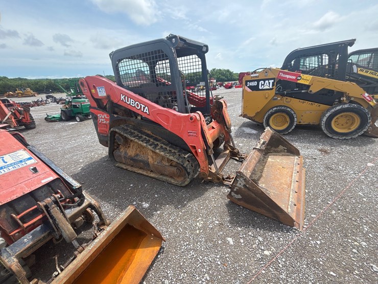kubota-svl75-2-image-2