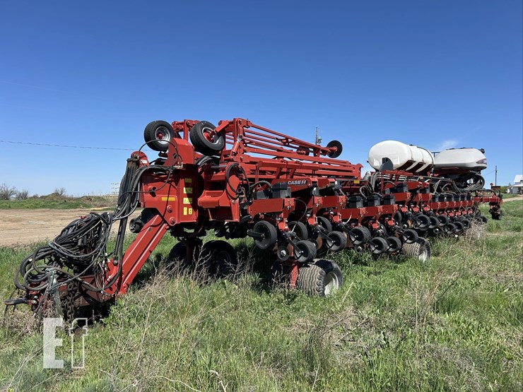 2015-case-ih-1265-image-8