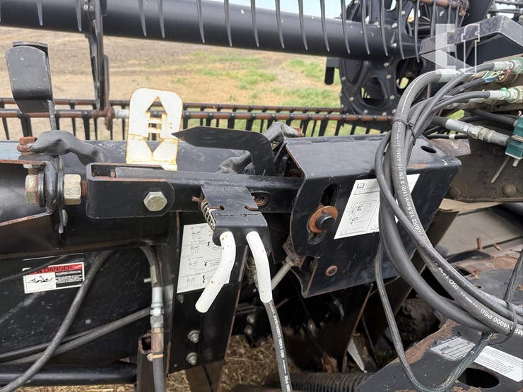2004-case-ih-2062-image-17