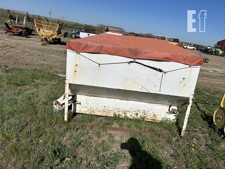 t&s-mfg-trip-hopper/range-feeder-3996-image-6