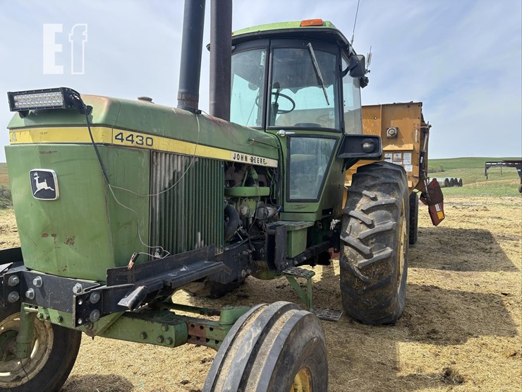 john-deere-4430-image-5