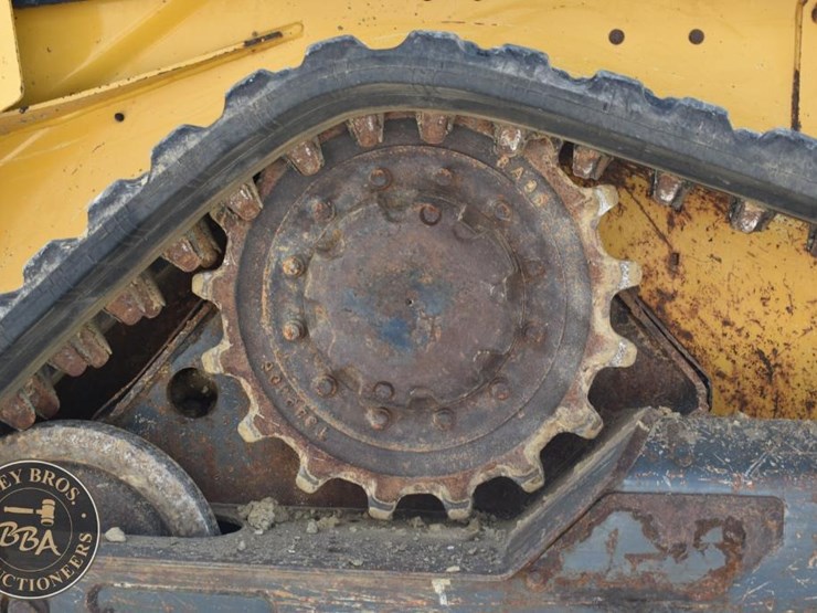 2019-deere-317g-42975-image-39