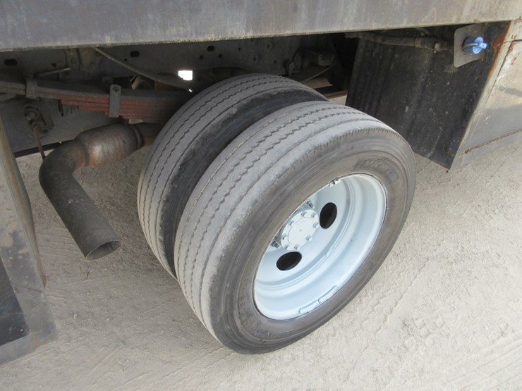 2011-ford-f550-xl-sd-image-16