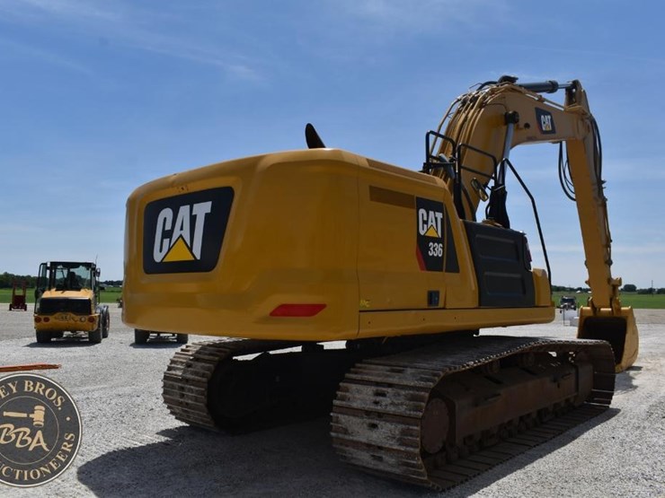 2019-caterpillar-336-image-10
