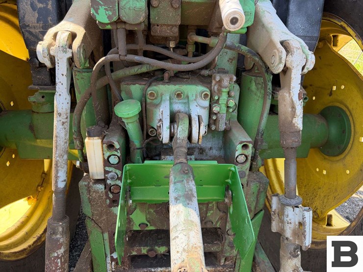 1997-john-deere-6400-image-26