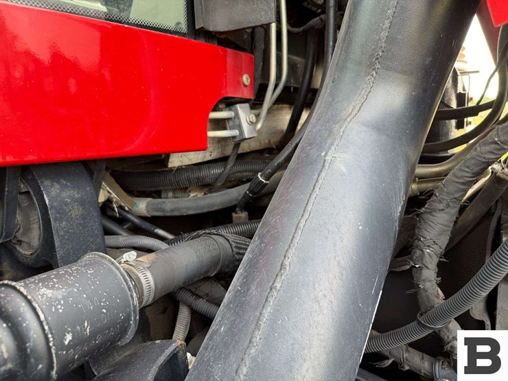 2017-case-ih-magnum-250-cvt-image-27