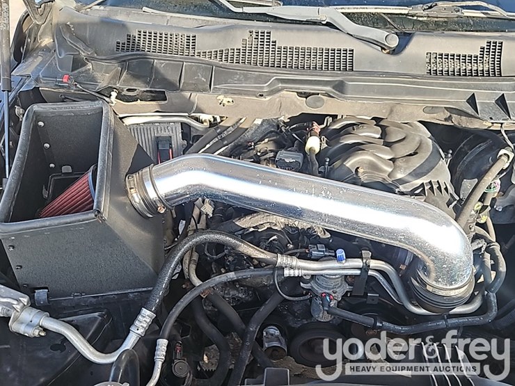 2013-dodge-1500-image-16