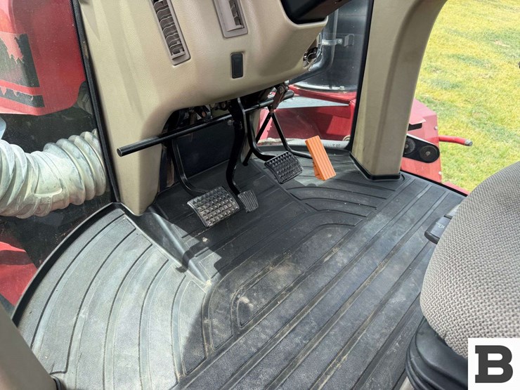 2013-case-ih-steiger-400-hd-image-79
