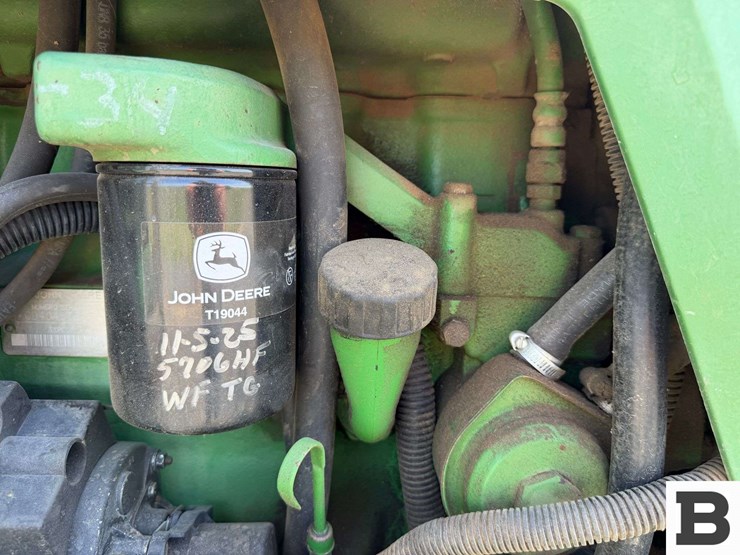 1997-john-deere-6400-image-42