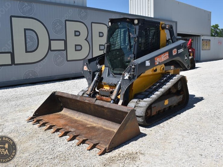 2019-deere-333g-image-1