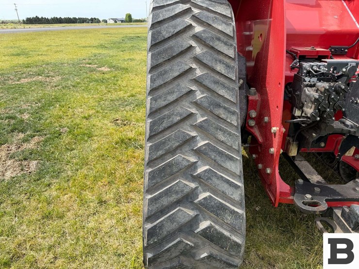2015-case-ih-steiger-420-rowtrac-image-48