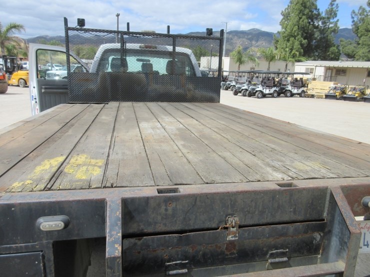 2011-ford-f550-xl-sd-image-12