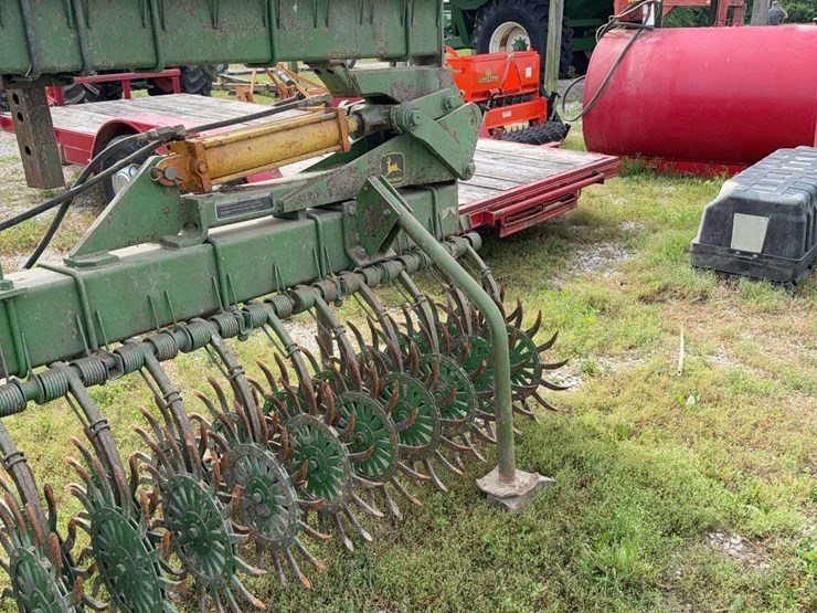 john-deere-400-image-7