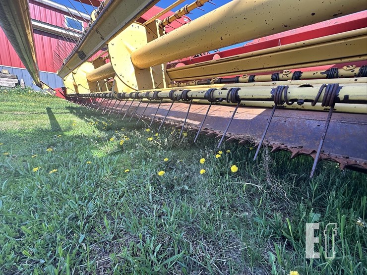 new-holland-116-image-25