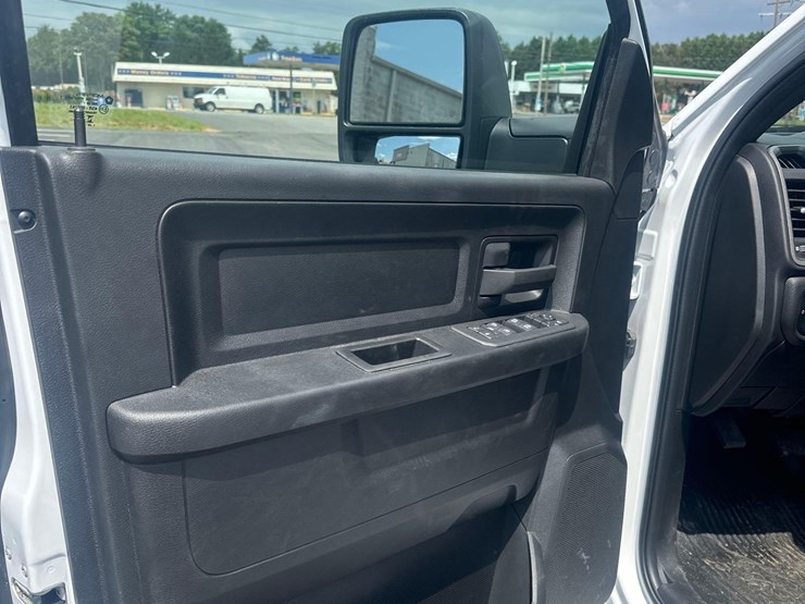 2026-dodge-ram-5500-image-41