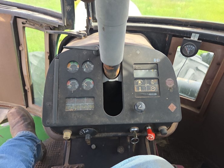 jd-8650-4wd-tractor,-currently-non-running-image-34