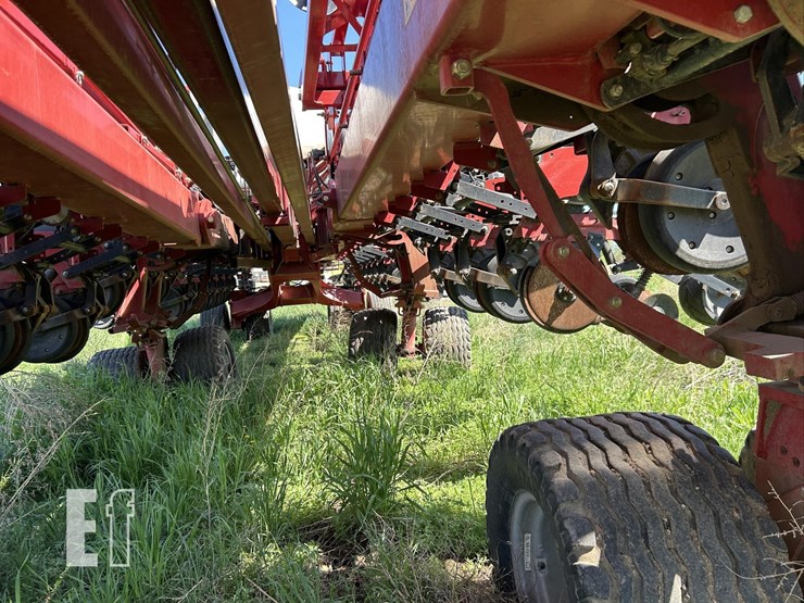 2015-case-ih-1265-image-15