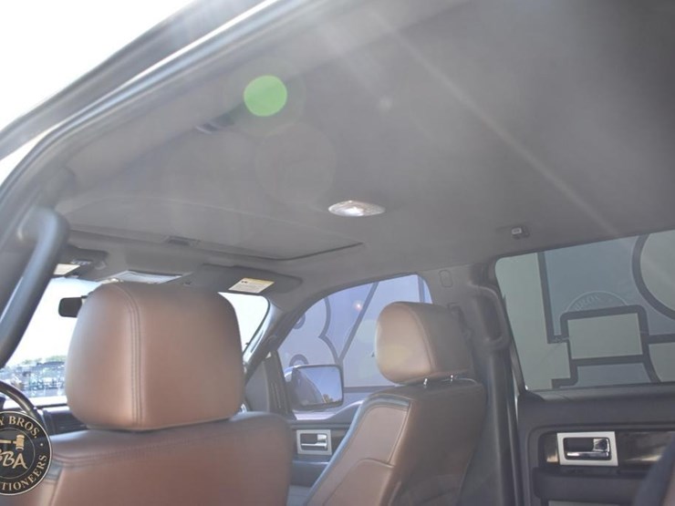 2013-ford-f150-platinum-image-34
