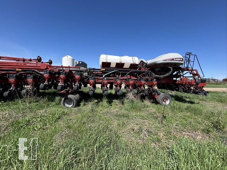 2015-case-ih-1265-image-7