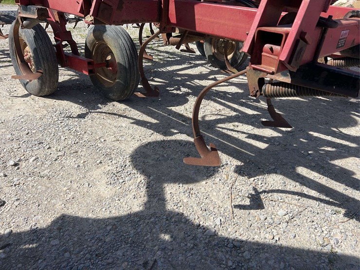 case-ih-4800-image-4