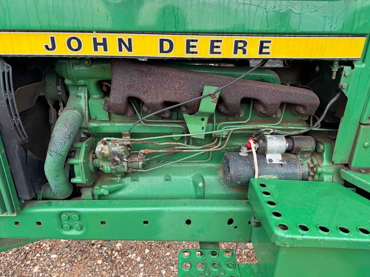 john-deere-4030-image-11